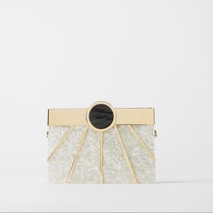 Zara NEW golden stripe box miniaudiere